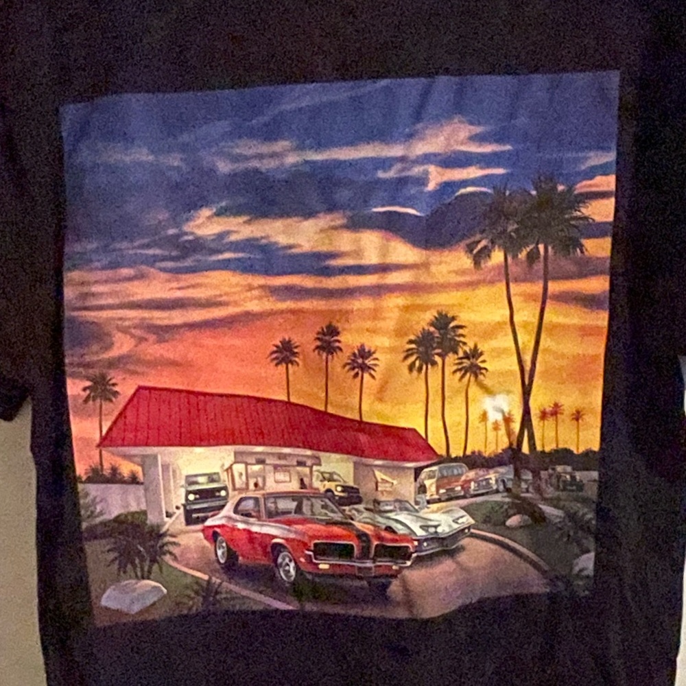 In-N-Out T shirt - Picture 3 of 4